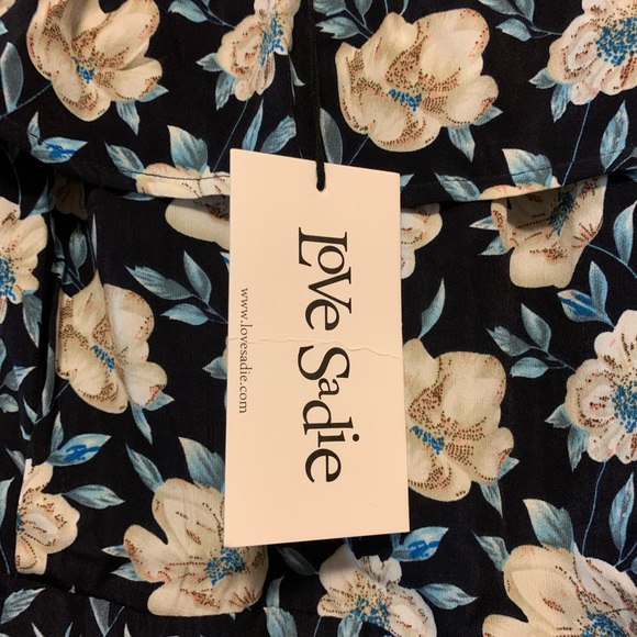 LOVE SADIE Cold Shoulder Maxie Dress - Picture 8 of 10